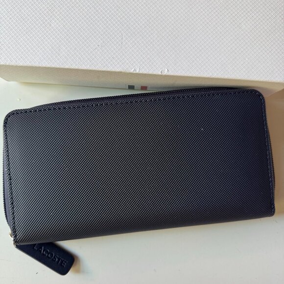 NWOT Lacoste Dark Blue Zip Wallet - Picture 3 of 7